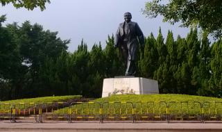 深圳莲花山公园好玩吗 深圳莲花山公园好玩吗