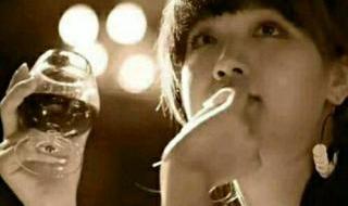 枕着你的名字入睡 枕着你的名字入睡