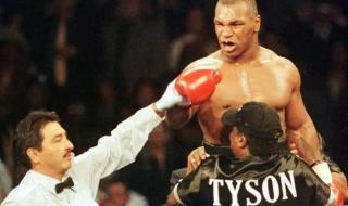 泰森vs霍利菲尔德