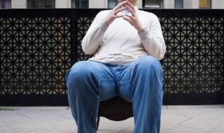 姚明因为什么伤退役